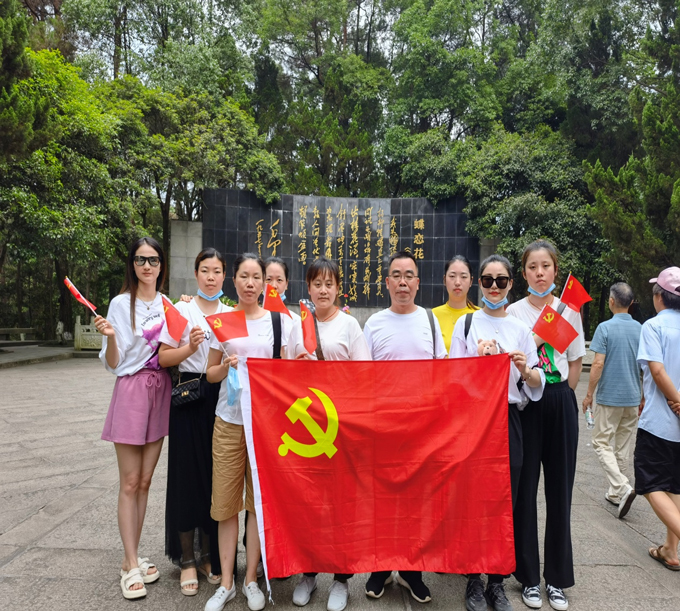 岳阳-党员活动日02.jpg