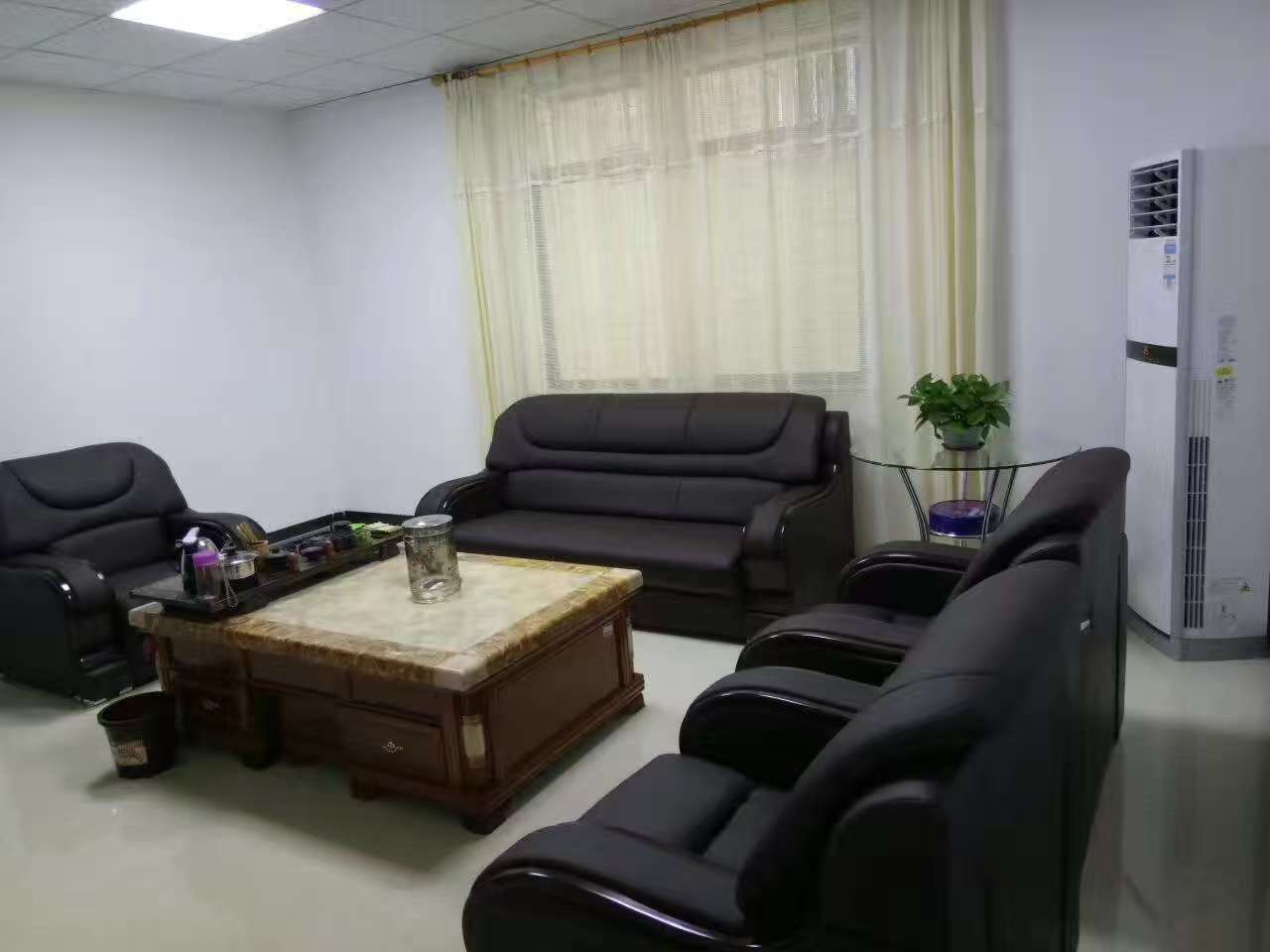 公司会客室